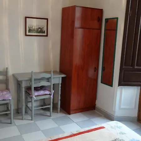 Guest house Olympia