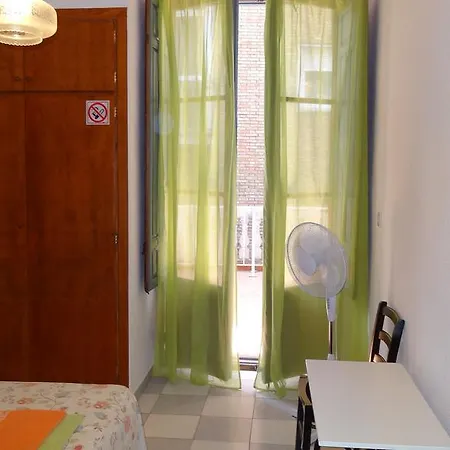 בית הארחה Olympia *